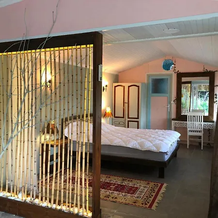 Aparthotel Begonvilla Bungalows *